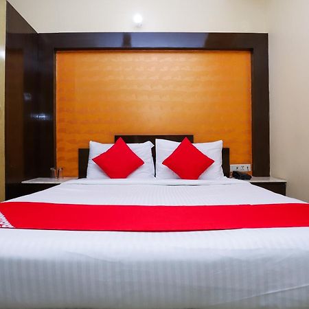Hotel O J P Inn Near Patel Nagar Metro Station Nova Deli Exterior foto